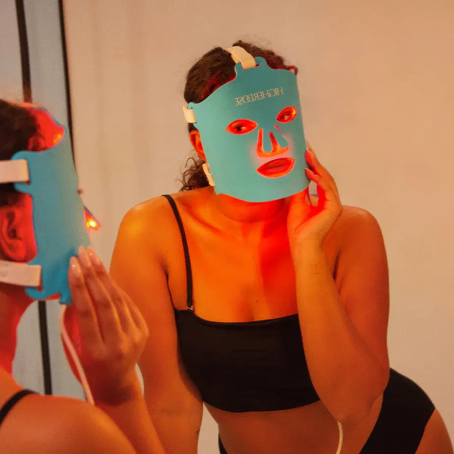 Red Light Face Mask image 10
