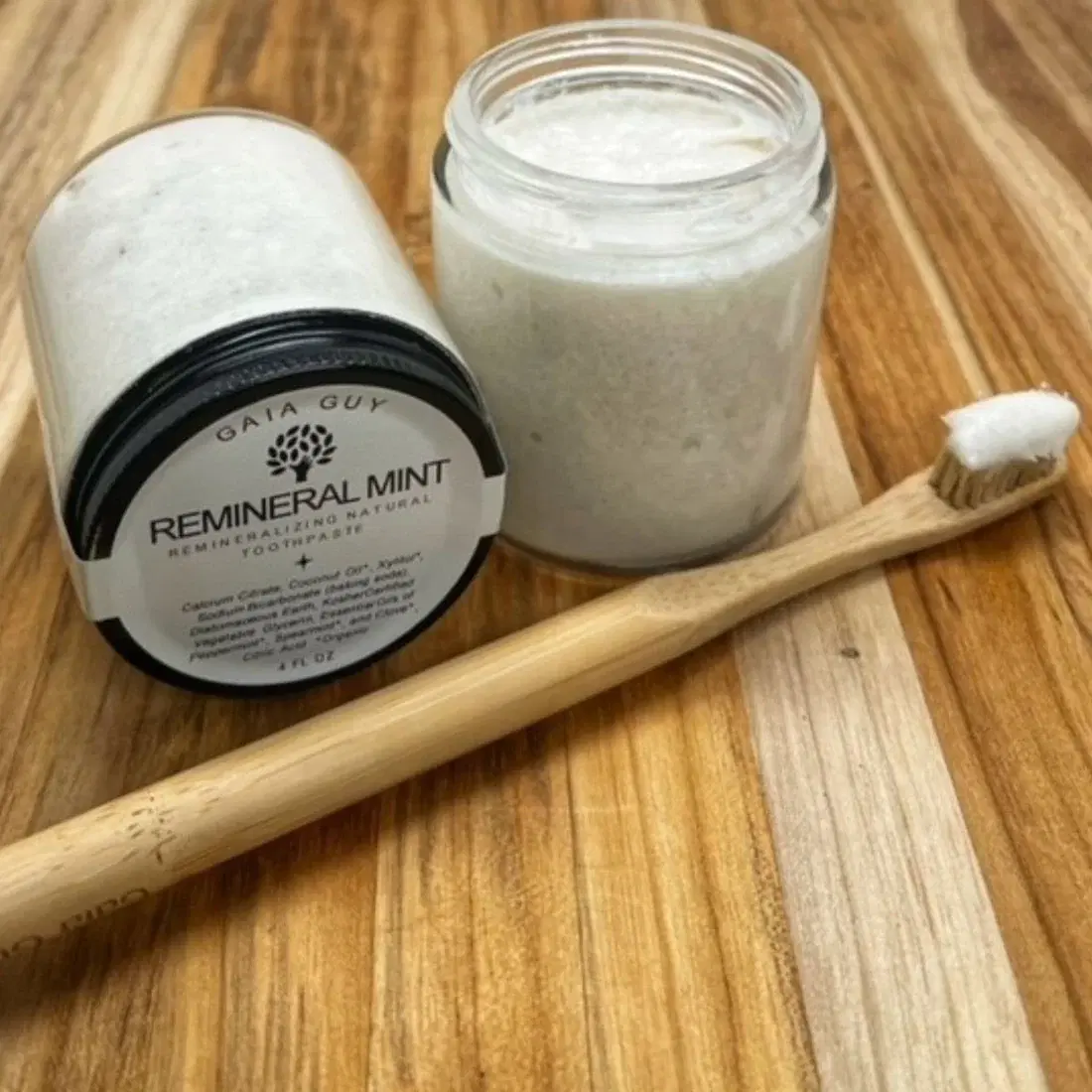 Remineral Mint Natural Toothpaste image 3